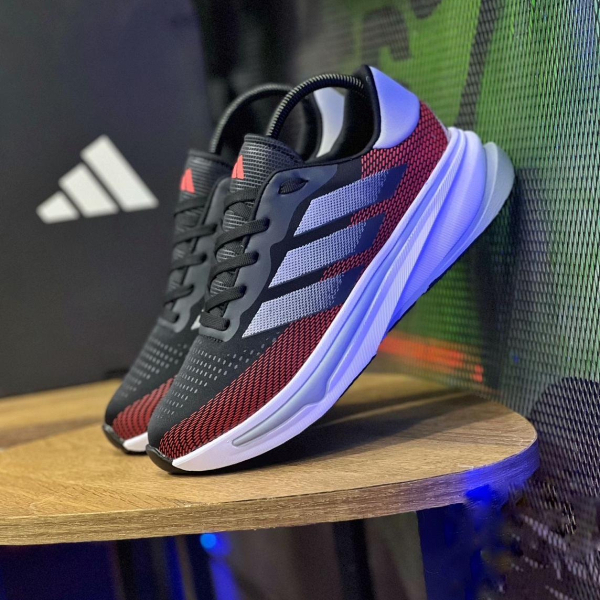 ProRise – Eleva tu Rendimiento, Marca tu Estilo 👟
